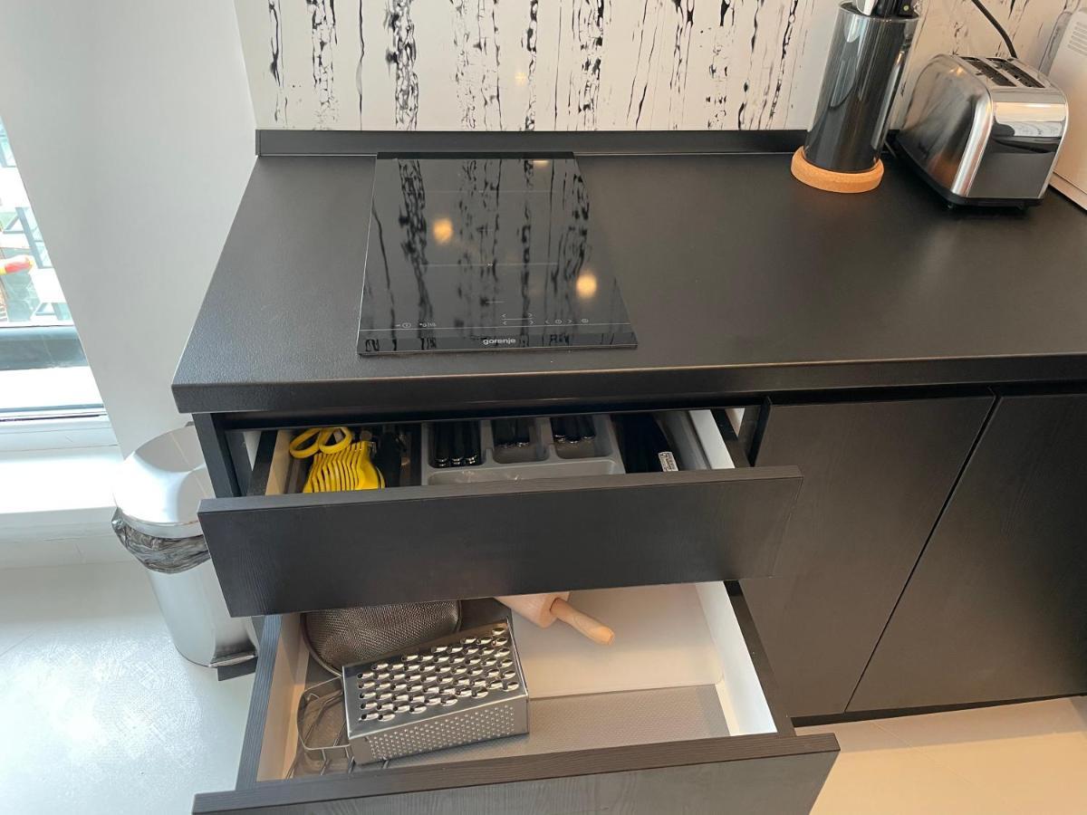 Fancy Westpark 2 Residence Lakeview W7 Bucarest Extérieur photo