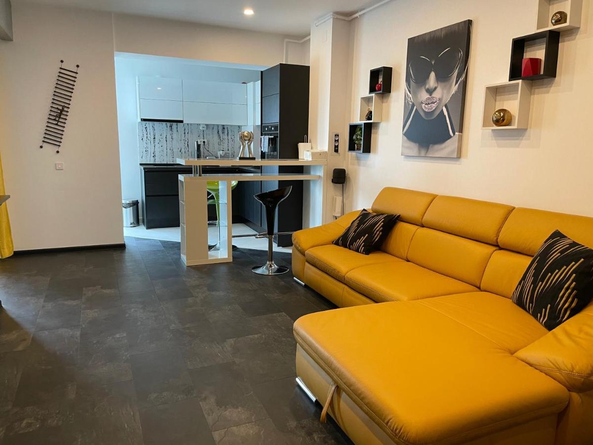 Fancy Westpark 2 Residence Lakeview W7 Bucarest Extérieur photo